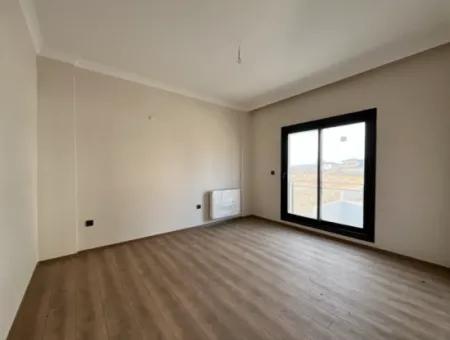 2 1 Brand New Apartment In Seferihisar With Separate Kitchen, Balcony And 3 Built-In Sets!