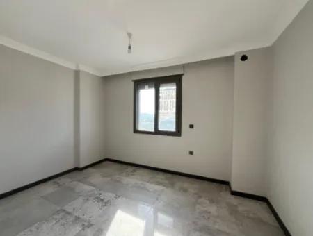 Modern 1 1 Apartment In Seferihisar Gözsüzler - Underfloor Heating, Wood Detailed And Zero!