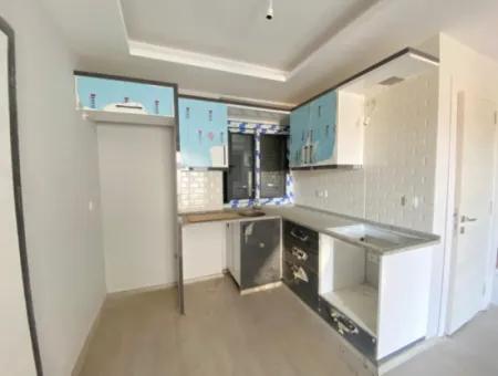 Corner Location 2 1 Apartment With Garden For Sale In Seferihisar Gözsüzler