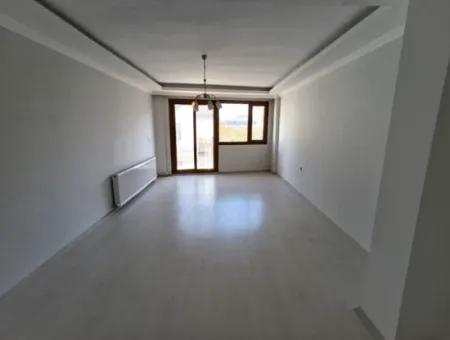 Near Mehmet Izdal Primary School, 3 1 Spacious Apartment For Rent With Balcony