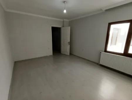 Near Mehmet Izdal Primary School, 3 1 Spacious Apartment For Rent With Balcony