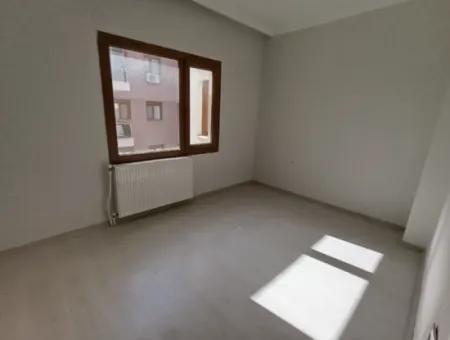 Near Mehmet Izdal Primary School, 3 1 Spacious Apartment For Rent With Balcony