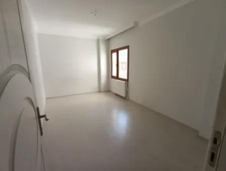 Near Mehmet Izdal Primary School, 3 1 Spacious Apartment For Rent With Balcony