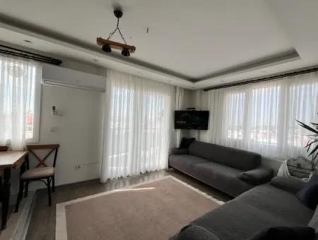 Spacious And Bright 2 1 Apartment With Elevator In Seferihisar Camiikebir!