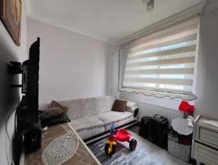 Spacious And Bright 2 1 Apartment With Elevator In Seferihisar Camiikebir!