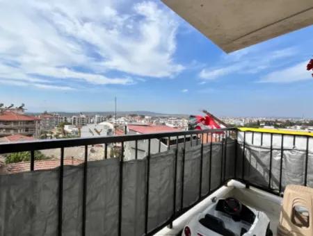 Spacious And Bright 2 1 Apartment With Elevator In Seferihisar Camiikebir!