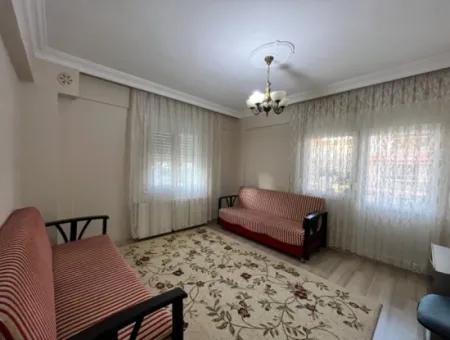 3 1 Furnished Apartment For Rent In Camiikebir District, Seferihisar Gözsüzler District!