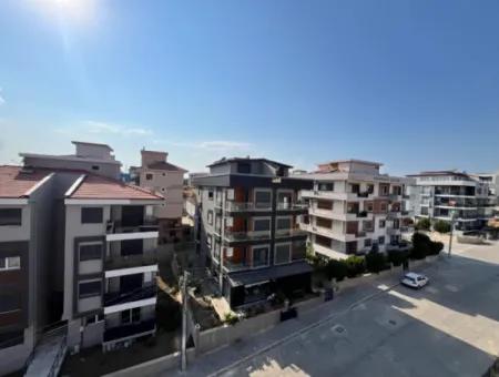 Seferihisar Camiikebir District, Gözsüzler District, Corner Location, Pool Complex In A Brand New 2 1 Apartment!