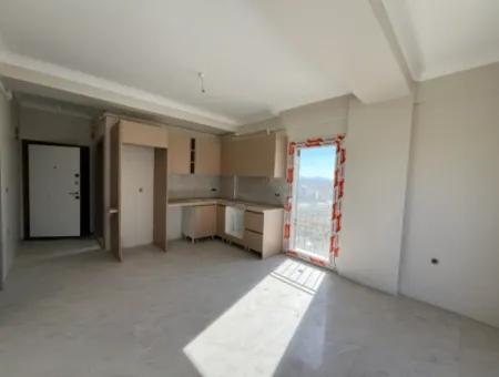 1 1 Apartment 1 Km From Izmir-Kusadasi Road, Modern And Illuminated By Sunlight! Underfloor Heating, Elevator And Automatic Shutter Feature