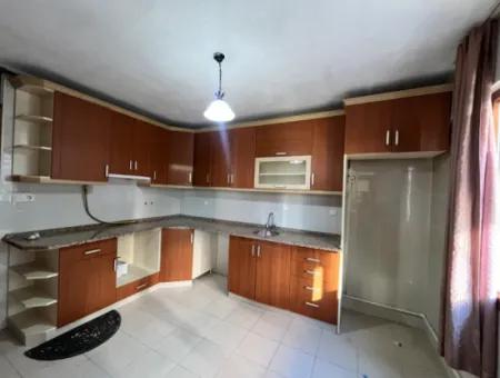 2 1 Apartment For Rent In The Heart Of Seferihisar With Separate Kitchen And Large Balcony