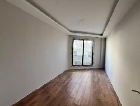 Apartment For Rent In The Center Of Seferihisar, Corner Location, Brand New 1 1