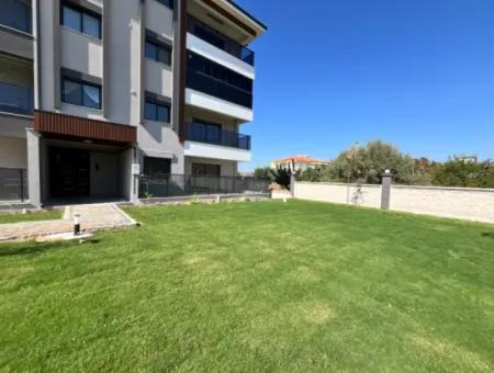 Brand New 3 1 Apartment In A Complex With Pool In Seferihisar | 140 M² | En-Suite Bathroom | Separate Kitchen | Terrace With View | Large Landscaping Areas | Spacious Living