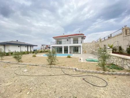 Luxury 4 In 1 Villa With Large Garden In Bahçeşehir, Seferihisar Düzce – Modern Comfort And Prestige Together!