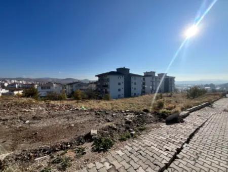 Unique Land With 4 Floors Zoning In Seferihisar Camikebir!