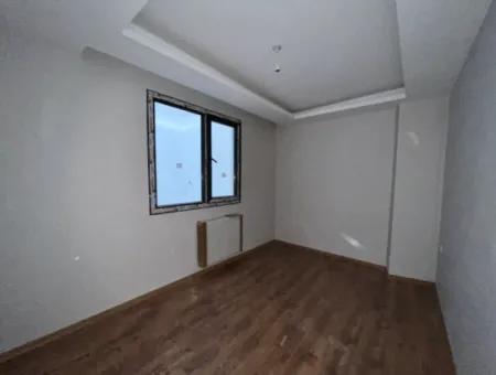 Spacious And Modern 3 In 1 Apartment In A Brand New Building - In The Colakibrahimbey Neighborhood Of Seferihisar