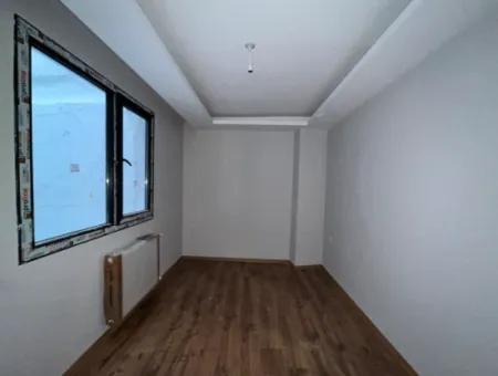 Spacious And Modern 3 In 1 Apartment In A Brand New Building - In The Colakibrahimbey Neighborhood Of Seferihisar