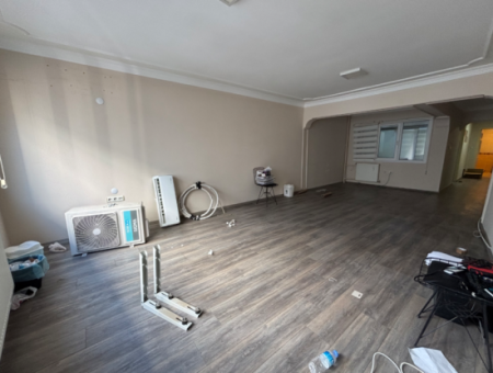 Prestigious Address For Rent In Alsancak! Opportunity Near The Martyrs Of Cyprus 24/7 Open Rental Shop!