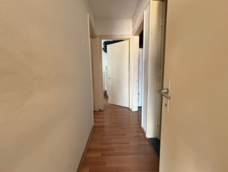 An Unmissable Opportunity Near Alsancak Dutlu Street! Located In The Heart Of The City, Near Alsancak Dutlu Street, Our 3 1 Apartment Is Waiting For You!