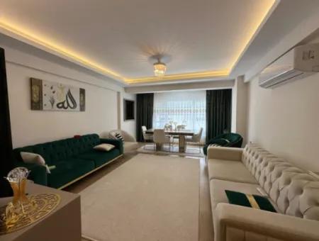 Luxurious And Comfortable Apartment In Seferihisar Central Hidirlik Neighborhood!