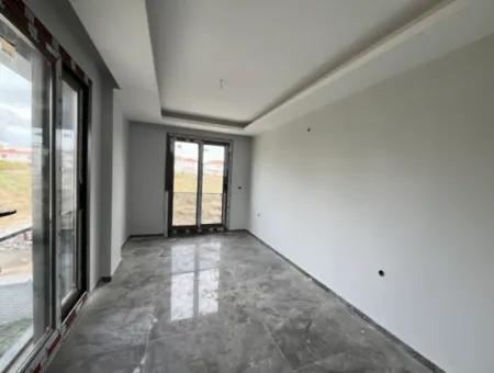 Corner Parcel 4 2 Luxury Villa In Seferihisar Gözsüzler!