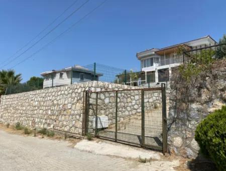 4 1 Villas For Sale With Large Gardens In A Complex In Seferihisar Ulamiş