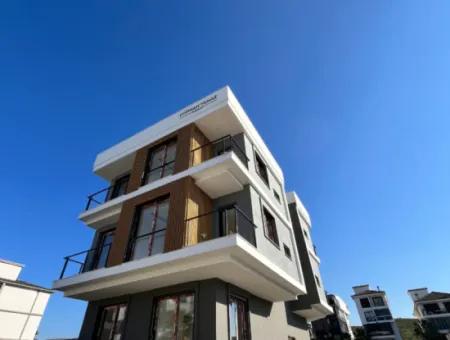 Luxury And Modern 1 1 Apartments In Seferihisar Çolakibrahimbey Neighborhood