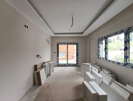 2 1 Apartments With Zero Separate Kitchens Near The State Hospital In Seferihisar!