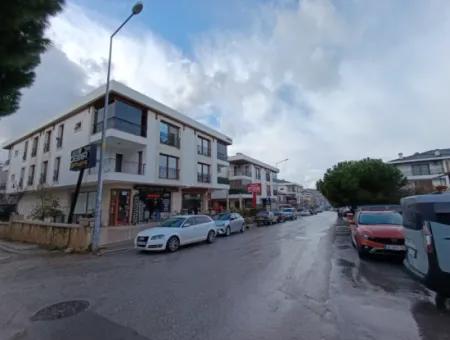 Duplex House In Güzelbahçe Yelki, Corner Location On Alaçatı Street!