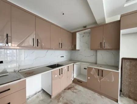 2 1 Modern And Spacious Apartment In Seferihisar Hidirlik District!