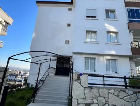 2 1, Furnished Apartment For Rent With Natural Gas In Çolakibrahimbey, Seferihisar