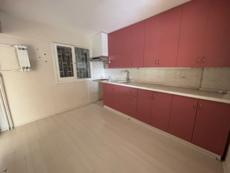 3 1 115M2 Flat For Rent With Fair Front In Alsancak Kahramanlar!