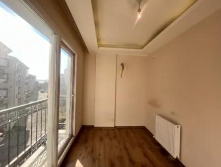 Duplex Apartment For Rent With Terrace With Privileged Location In Seferihisar Hidirlik