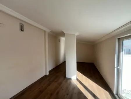 Duplex Apartment For Rent With Terrace With Privileged Location In Seferihisar Hidirlik