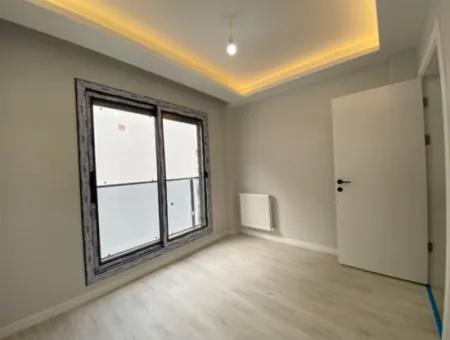 Spacious And Comfortable Apartment In Seferihisar Çolakibrahimbey Neighborhood