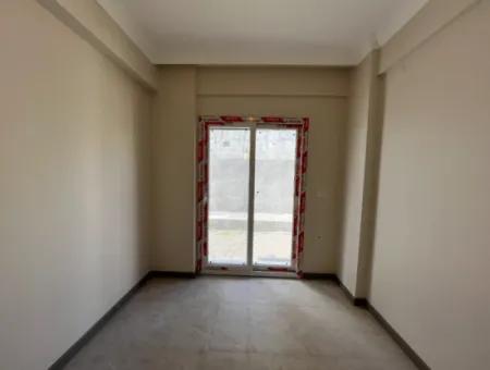 1 1 Apartment With Garden Near Luwi Bazaar In Çolakibrahimbey District!