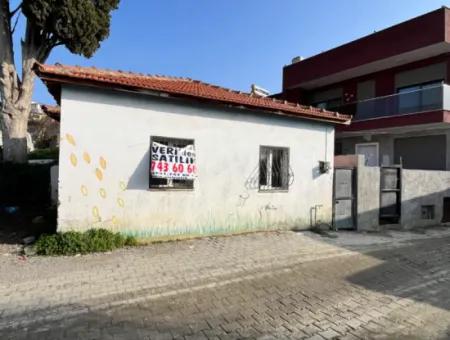 Peaceful Village House In Seferihisar Ulamış – A Life Intertwined With Nature