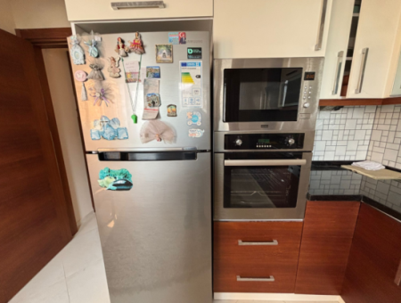 2 1 100M2 Apartment For Rent In Konak Karataş!