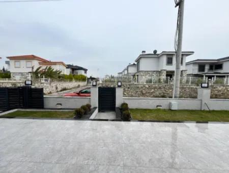 Detached, Pool, Comfortable Life In Seferihisar Hidirlik