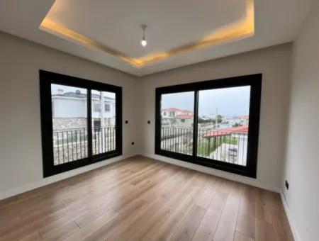 Detached, Pool, Comfortable Life In Seferihisar Hidirlik