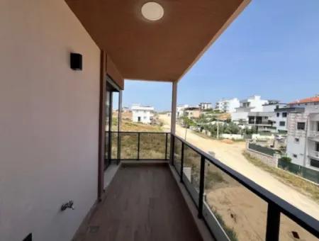 4 1 Brand New Villa With En-Suite Bathroom In Seferihisar Akarca