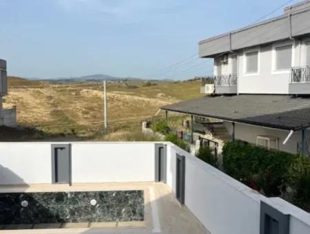 6 1 New Villa With Pool In Seferihisar Akarca