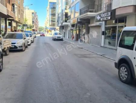 Shop With Tenant For Investment On The Street In The Center Of Seferihisar