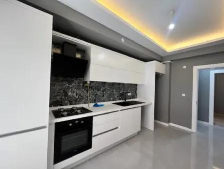 2 1 Apartment With Closed Kitchen Near Mehmet Izdal In The Center Of Seferihisar