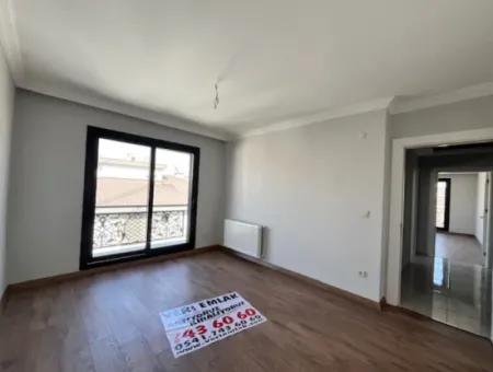 2 1 New Apartment For Sale With Closed Kitchen Near Seferihisar Sığacık Road