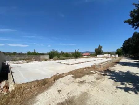 Field In Seferihisar Akarca, Hıdırlık Mah.zoning Border