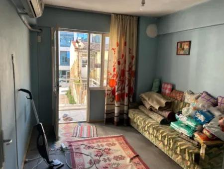 1St Floor Apartment For Sale On The Street Of Simit Bakery In Kahramanlar