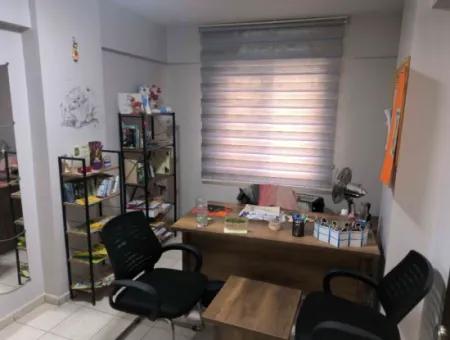 Kahramanlar Ziraat Bank Near Batarli 180M2 Shop For Sale