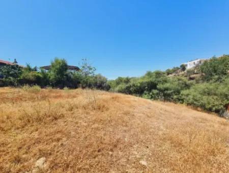 1000M2 Zoned Land In Seferihisar Ulamış