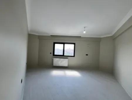 4 In 1 New Duplex Apartment With Terrace And En-Suite Bathroom In The City Center