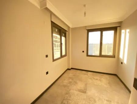 Ground Floor Rental Apartment In Seferihisar Gözsüz